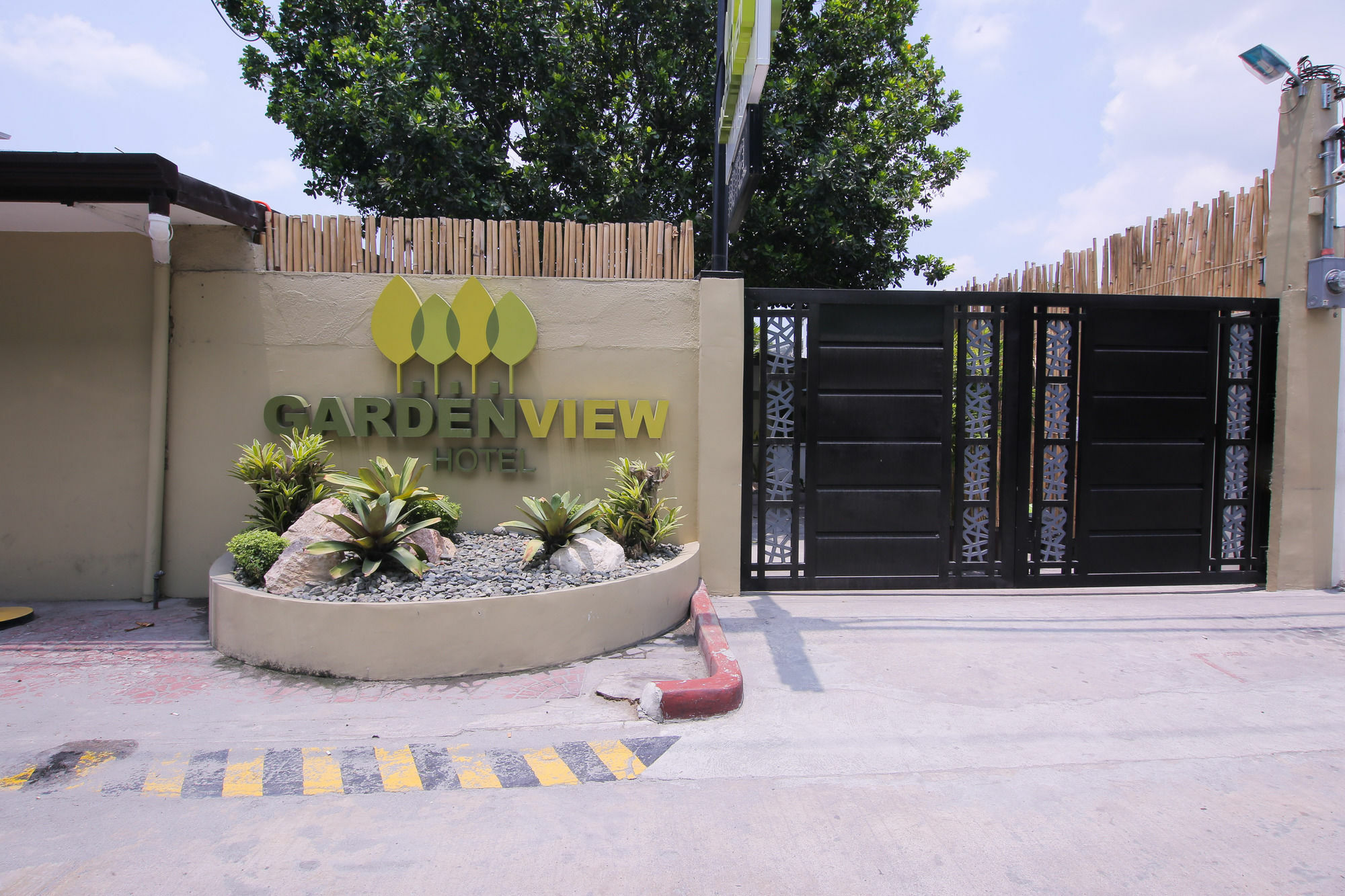 Garden View Hotel Ángeles Exterior foto